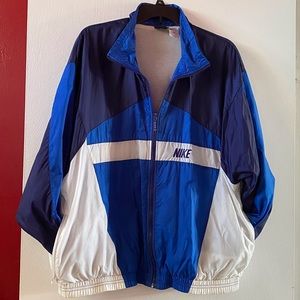 VINTAGE Nike Windbreaker